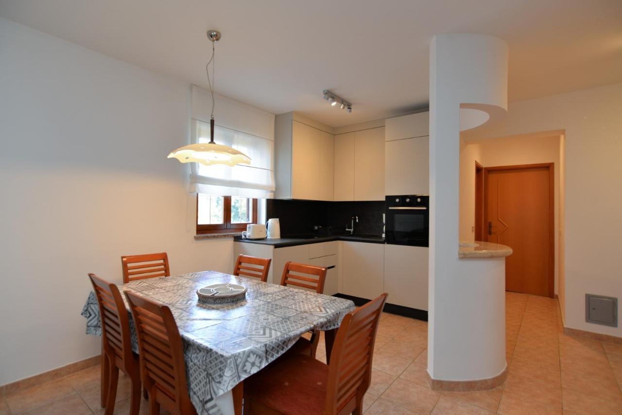 Apartments Elvis 1299 เวอร์ซาร์ ภายนอก รูปภาพ