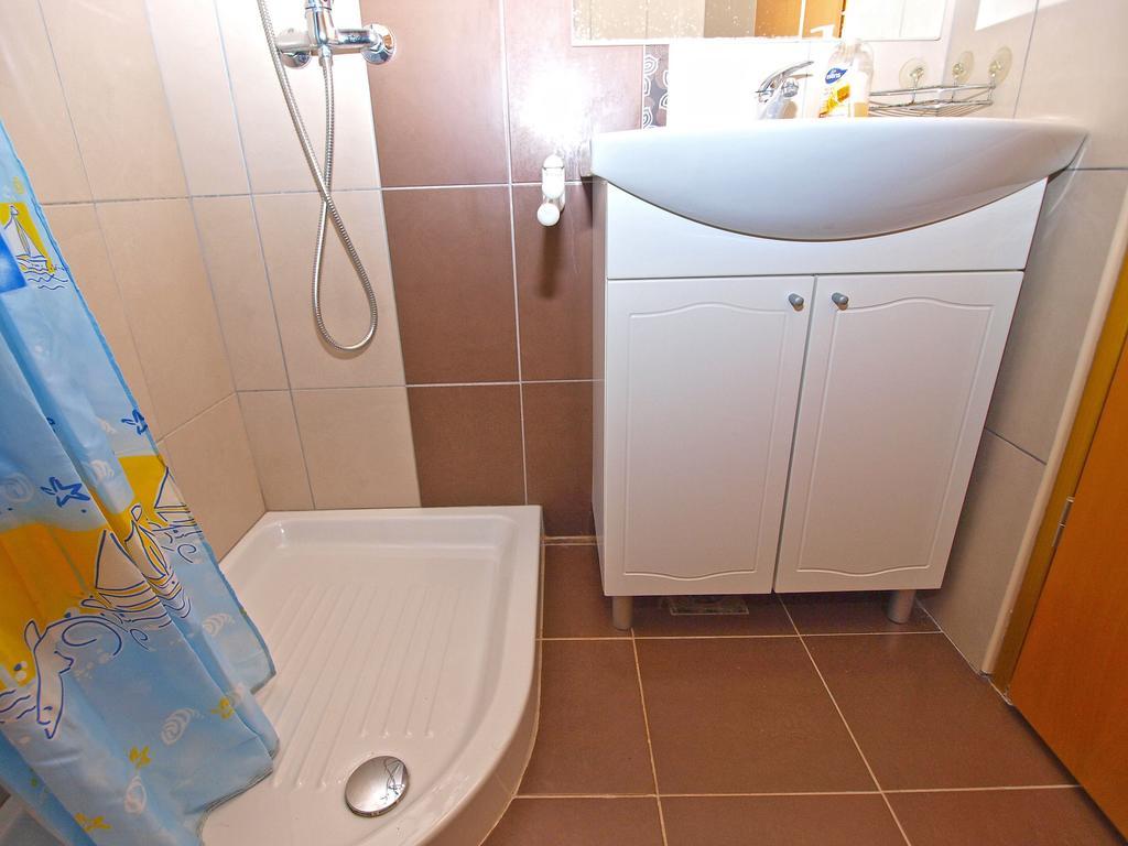 Apartments Elvis 1299 เวอร์ซาร์ ภายนอก รูปภาพ